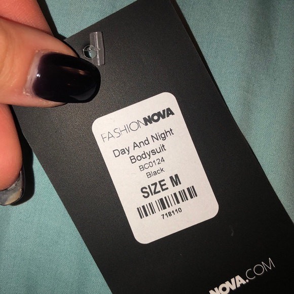 NTW Fashion Nova Black open back thong bodysuit - Picture 5 of 6